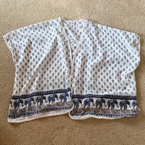 Live 4 Truth White and Black Elephant Print Kimono Top
